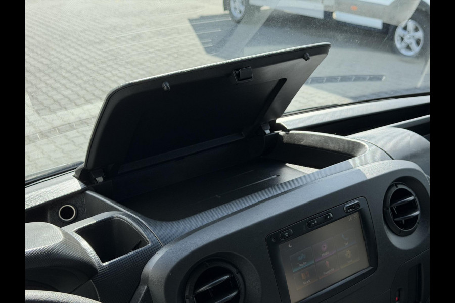 Renault Master T35 2.3 dCi L4H3 DL*A/C*CRUISE*3-P*HAAK*3500KG*
