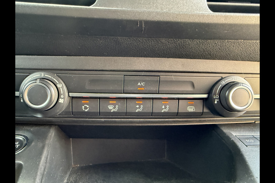 Opel Combo 1.5D 130PK Automaat L1 Climate Control Cruise Control Carplay Parkeersensoren Achter Trekhaak Camera