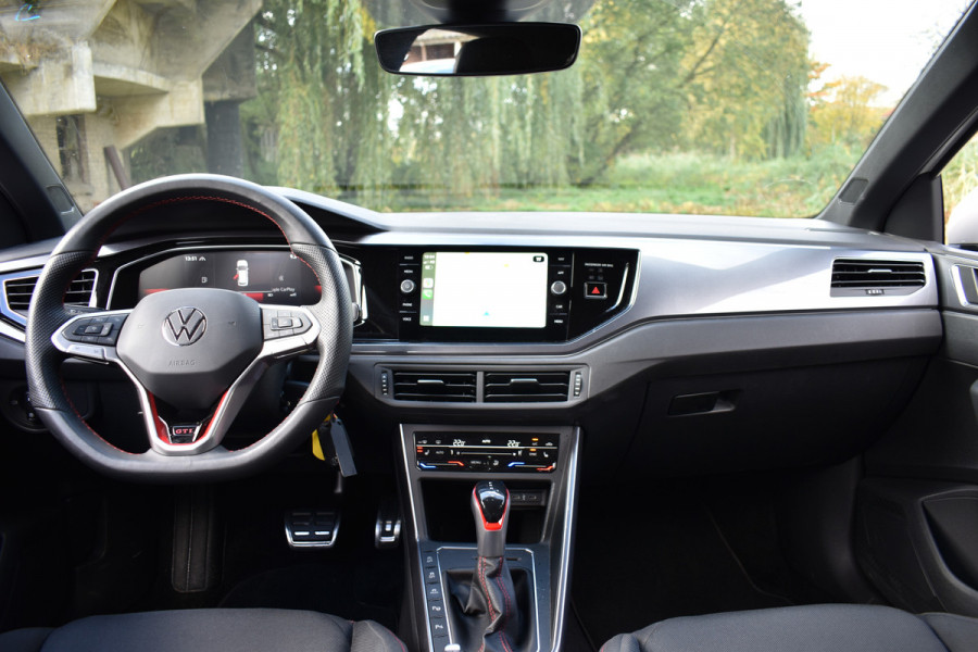 Volkswagen Polo 2.0 TSI 210PK DSG GTI-SPORT LED/CARPLAY/PDC