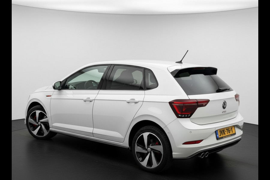 Volkswagen Polo 2.0 TSI 210PK DSG GTI-SPORT LED/CARPLAY/PDC