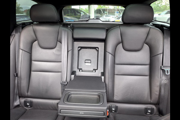 Volvo V60 2.0 T8 Twin Engine AWD R-Design | SOH: 94,3% | Pano | H&K | Luxury Line | HUD | Massage & Memory Leder |