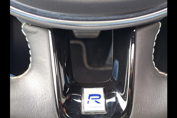 Volvo V60 2.0 T8 Twin Engine AWD R-Design | SOH: 94,3% | Pano | H&K | Luxury Line | HUD | Massage & Memory Leder |