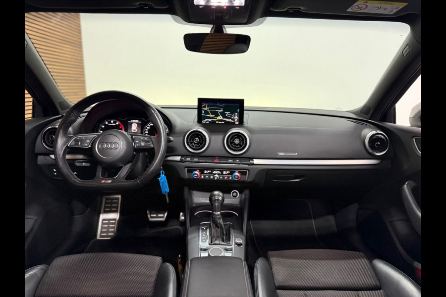 Audi A3 Sportback 1.5 TFSI CoD Sport S-Line Edition | Pano | Cruise | 18 Inch | Sportstoelen | LED | Navigatie | Trekhaak| NAP |