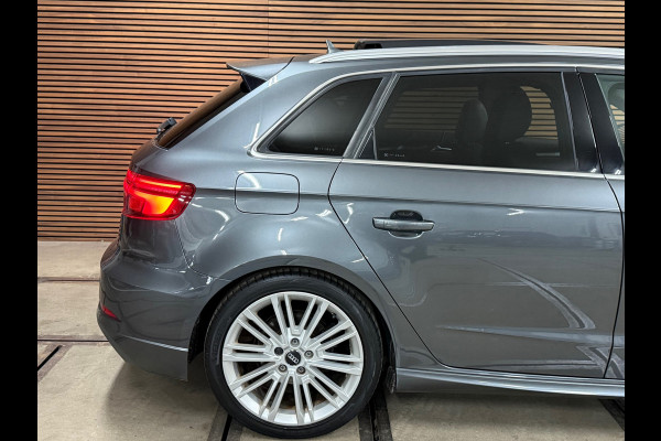 Audi A3 Sportback 1.5 TFSI CoD Sport S-Line Edition | Pano | Cruise | 18 Inch | Sportstoelen | LED | Navigatie | Trekhaak| NAP |