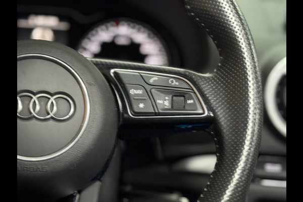 Audi A3 Sportback 1.5 TFSI CoD Sport S-Line Edition | Pano | Cruise | 18 Inch | Sportstoelen | LED | Navigatie | Trekhaak| NAP |