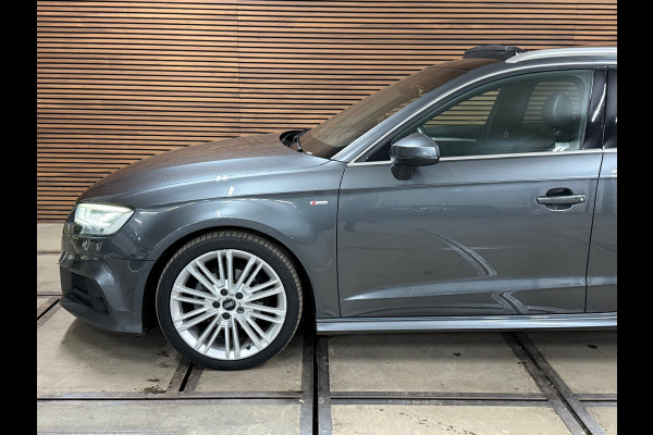 Audi A3 Sportback 1.5 TFSI CoD Sport S-Line Edition | Pano | Cruise | 18 Inch | Sportstoelen | LED | Navigatie | Trekhaak| NAP |