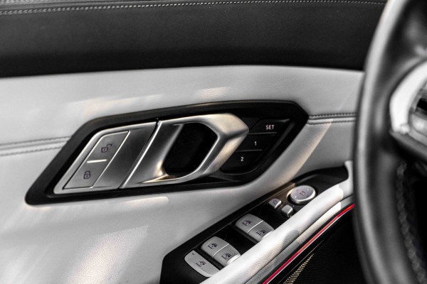 BMW 3 Serie M3 xDrive Competition 510 PK | Akrapovic | Carbon | Harman Kardon | Laser | 20''