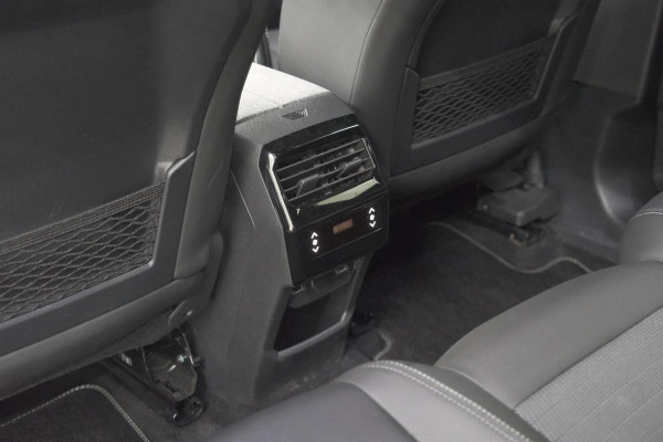 Peugeot 5008 1.2 Hybrid 145 GT 7p | Adaptieve Cruise Control | Camera | Elektrische Kofferklep | Stoelverwarming