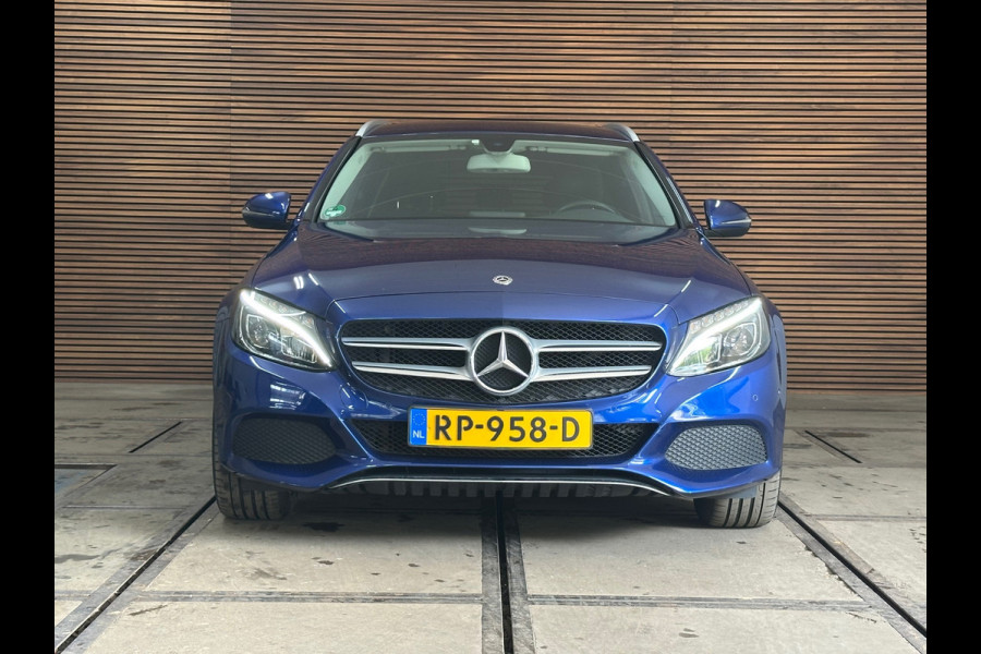Mercedes-Benz C-Klasse Estate C200 Estate Avantgarde Automaat | LED|Trekhaak|Stoelverwarming|Navi|Camera|Elektrische Achterklep
