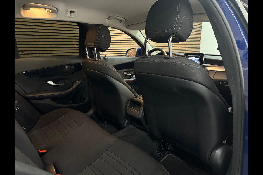 Mercedes-Benz C-Klasse Estate C200 Estate Avantgarde Automaat | LED|Trekhaak|Stoelverwarming|Navi|Camera|Elektrische Achterklep