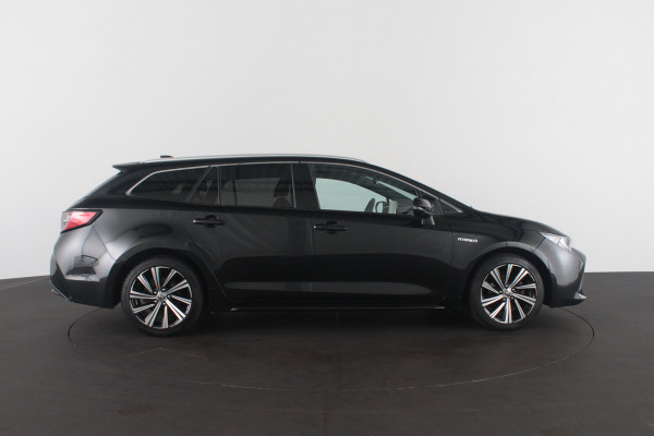 Toyota Corolla Touring Sports 1.8 Hybrid Business Plus > Camera/Stoelverwarming/ACC/Apple Carplay