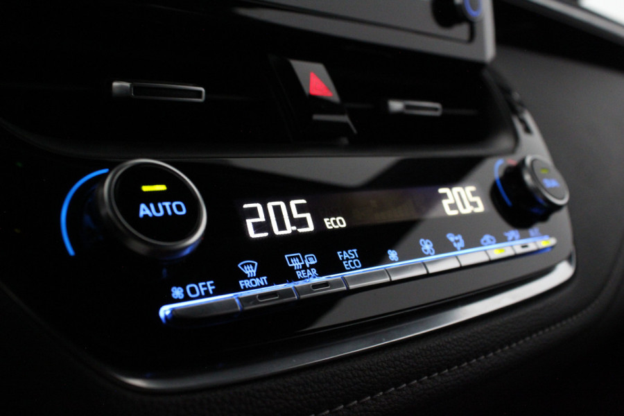 Toyota Corolla Touring Sports 1.8 Hybrid Business Plus > Camera/Stoelverwarming/ACC/Apple Carplay