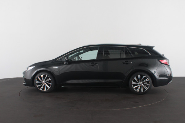Toyota Corolla Touring Sports 1.8 Hybrid Business Plus > Camera/Stoelverwarming/ACC/Apple Carplay
