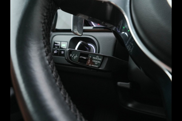 Porsche Cayenne Coupé 3.0 E-Hybrid AWD (Plug-in) {SoH-94%} (INCL-BTW) Aut. *PANO | LEATHER | FULL-LED | SPORT-CHRONO | TOPVIEW | ADAPTIVE-CRUISE | BOSE-AUDIO | DAB+ | NAVI-FULLMAP | SPORTSEATS | SHIFTPADDLES | KEYLESS | ECC | PDC | 20"AL