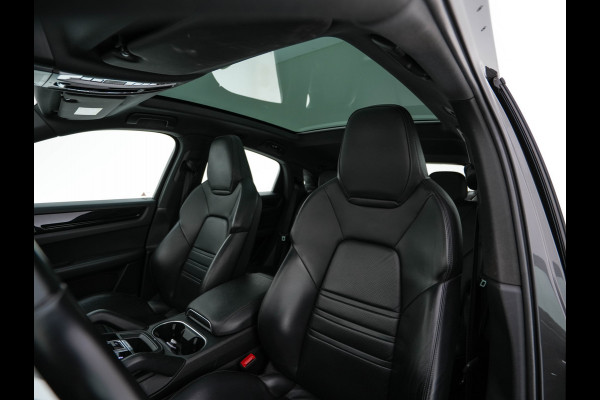 Porsche Cayenne Coupé 3.0 E-Hybrid AWD (Plug-in) {SoH-94%} (INCL-BTW) Aut. *PANO | LEATHER | FULL-LED | SPORT-CHRONO | TOPVIEW | ADAPTIVE-CRUISE | BOSE-AUDIO | DAB+ | NAVI-FULLMAP | SPORTSEATS | SHIFTPADDLES | KEYLESS | ECC | PDC | 20"AL
