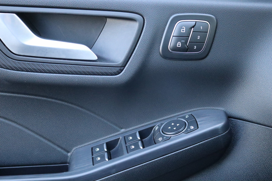 Ford Kuga 1.5 EcoB. 187PK Automaat ST-Line X Trekhaak-1800KG/360-camera/Winterpack/Adapt.-cruise/Reservewiel