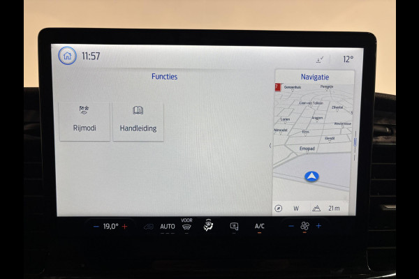 Ford Transit 330 2.0 TDCI L3H2 Trend Automaat Airco Navigatie Bluetooth Camera V+A DAB+ Cruise Control