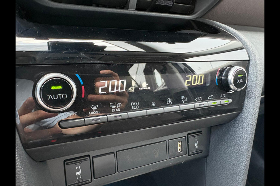 Toyota Yaris Cross 1.5 Hybrid Executive Navigatie/Camera/Elektr.-klep/Stoelverwarming