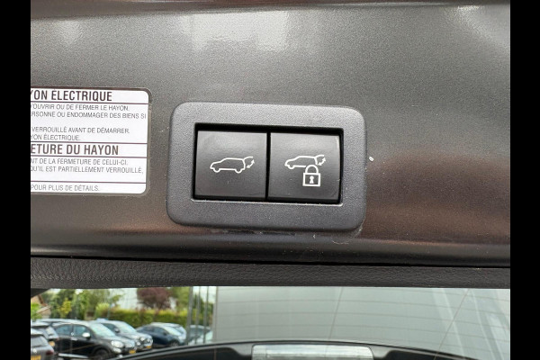 Toyota Yaris Cross 1.5 Hybrid Executive Navigatie/Camera/Elektr.-klep/Stoelverwarming