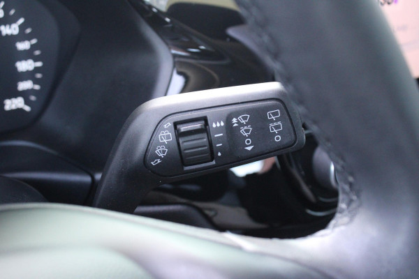 Ford Puma 1.0 EcoBoost Connected | Dealeronderhouden | Airco | Cruise Control | Parkeersensoren Achter | Carplay |