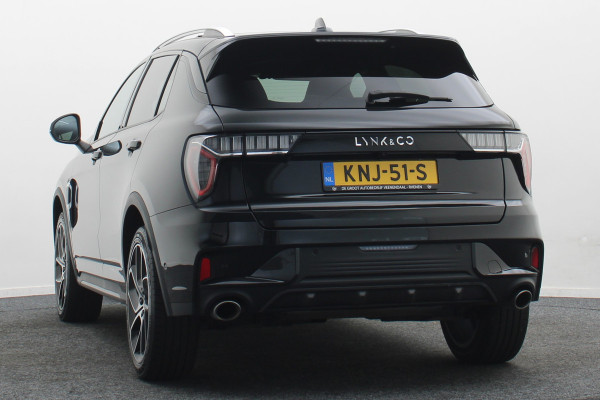 Lynk & Co 01 1.5 Plug-in Hybrid 360° Camera, Panoramadak, Apple Carplay, ACC, Keyless, Zwarte hemel,, LED, 20''