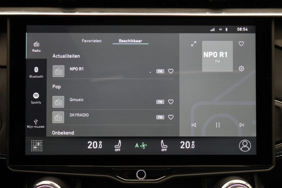 Lynk & Co 01 1.5 Plug-in Hybrid 360° Camera, Panoramadak, Apple Carplay, ACC, Keyless, Zwarte hemel,, LED, 20''
