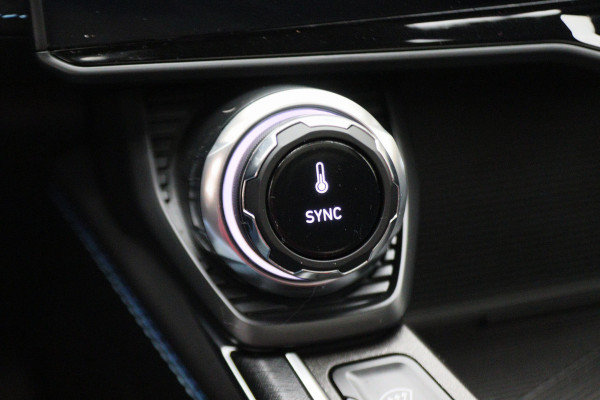 Lynk & Co 01 1.5 Plug-in Hybrid 360° Camera, Panoramadak, Apple Carplay, ACC, Keyless, Zwarte hemel,, LED, 20''