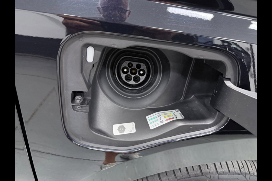Volkswagen Multivan 1.4 eHybrid EDITION PANO/H-KARDON/H-UP/STOEL-M+MASSAGE/NAVI/CAM/IQ-LICHT///