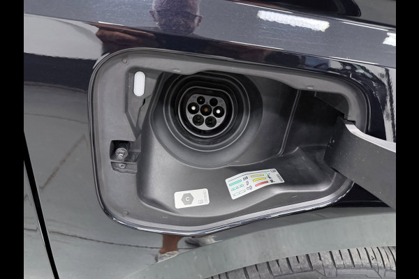 Volkswagen Multivan 1.4 eHybrid EDITION PANO/H-KARDON/H-UP/STOEL-M+MASSAGE/NAVI/CAM/IQ-LICHT///