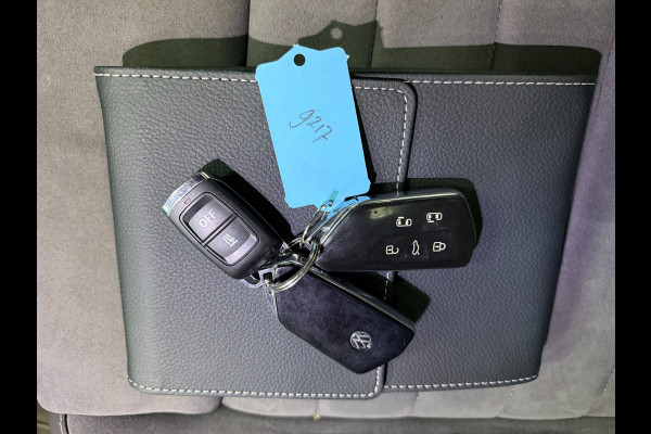 Volkswagen Multivan 1.4 eHybrid EDITION PANO/H-KARDON/H-UP/STOEL-M+MASSAGE/NAVI/CAM/IQ-LICHT///