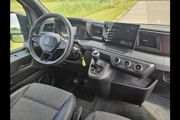 Renault Master T35 2.0 dCi 130 L2H2 Cruise control, Airco, Pdc, Carplay, Navi, Camera, 3,5t trekhaak, 3zits