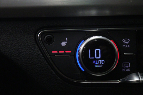 Audi Q5 50 TFSI e S edition Competition PANO/CARPLAY/ACC/KEYLESS/VOL