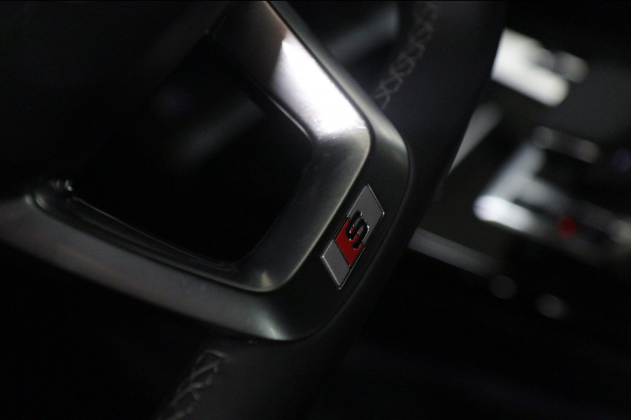 Audi Q5 50 TFSI e S edition Competition PANO/CARPLAY/ACC/KEYLESS/VOL