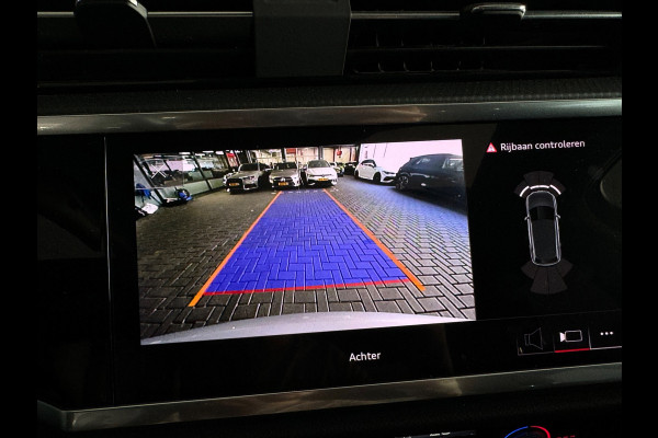 Audi Q3 35 TFSI Pro Line Pano|Camera|Stoelverwarming|Dodehoek|Keyless|ACC|Lane Assist