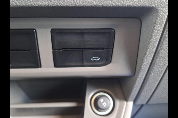 Volkswagen Crafter 35 2.0 TDI L4 Comfortline | 428 x 220 x 212 | Camera | Android Auto & Apple Carplay | Laadbak met laadklep |