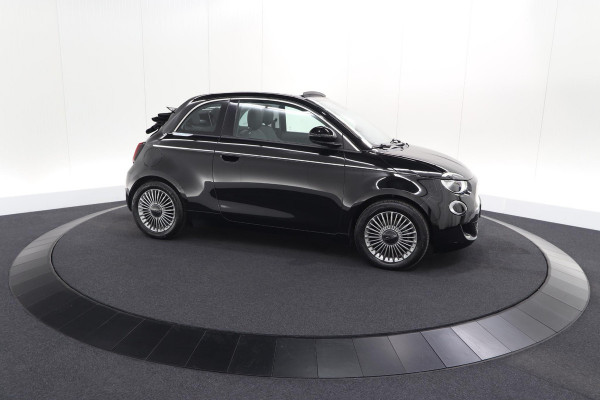 Fiat 500C Icon 42 kWh | 95,7% SOH | Convenience Pack | Camera | Dodehoekdetectie | Stoelverwarming