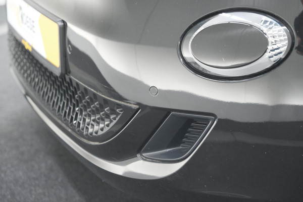 Fiat 500C Icon 42 kWh | 95,7% SOH | Convenience Pack | Camera | Dodehoekdetectie | Stoelverwarming