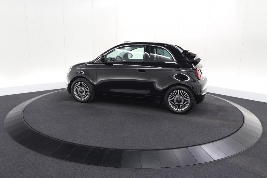 Fiat 500C Icon 42 kWh | 95,7% SOH | Convenience Pack | Camera | Dodehoekdetectie | Stoelverwarming