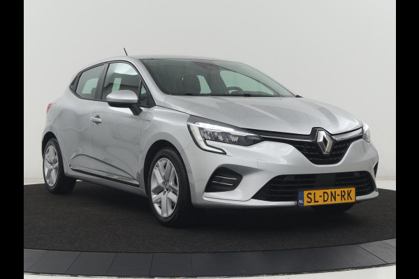 Renault Clio 1.6 E-Tech Hybrid 140 Business Zen | Cruise control | Park assist | Carplay | Navigatie | DAB | Lane assist | Virtual | Full LED