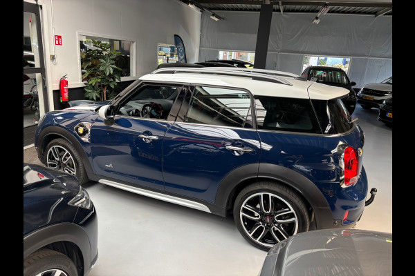 MINI Countryman 1.5 Cooper S E ALL4 John Works / Camera / Pano / Navi