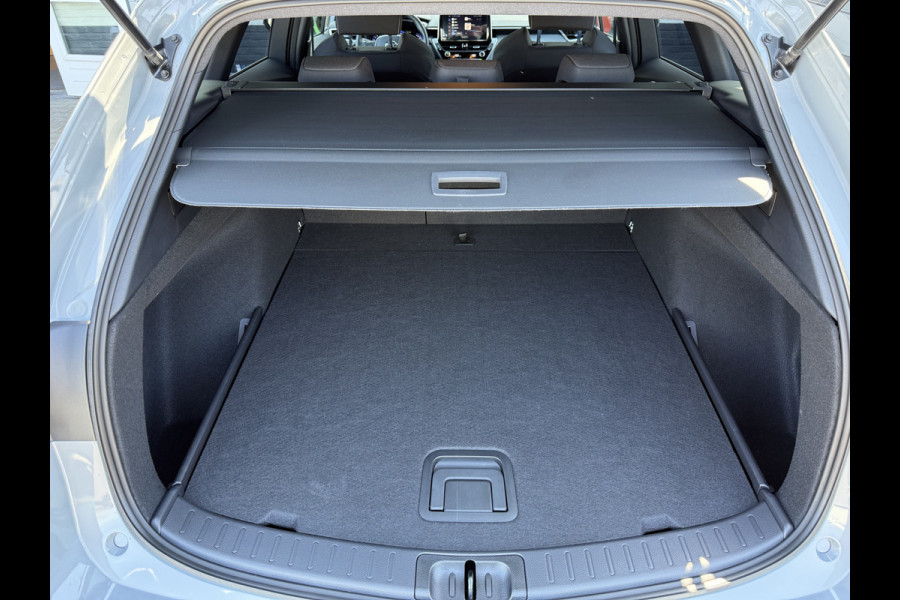 Toyota Corolla Touring Sports 1.8 Hybrid Team D | ACC | CarPlay | Camera | LED | DAB+ | 17 inch