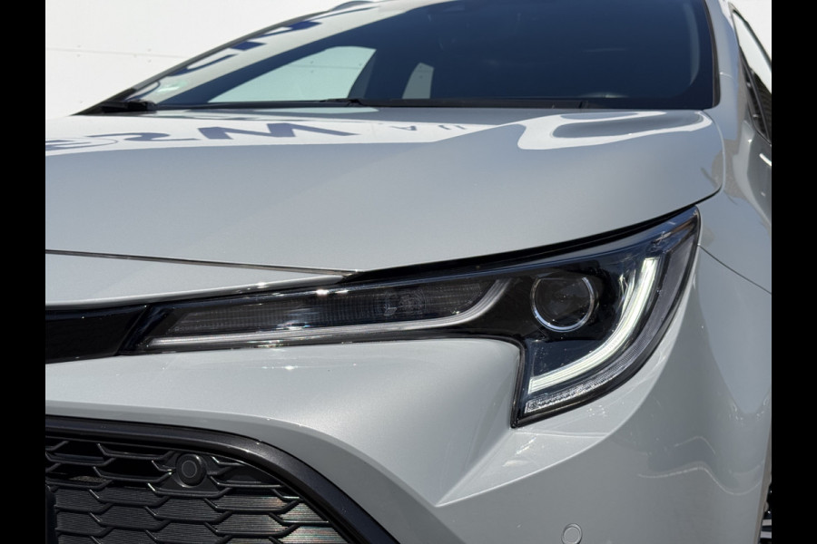 Toyota Corolla Touring Sports 1.8 Hybrid Team D | ACC | CarPlay | Camera | LED | DAB+ | 17 inch