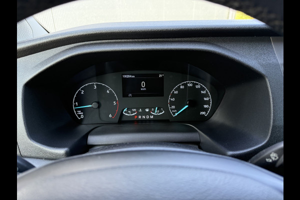 Ford Transit Custom 2.0 TDCI 130 PK / L2H1 / AUTOMAAT / TREKHAAK / AIRCO / CRUISE / CAMERA / 3-ZITS / LED / STOEL -EN VOORRUIT VERWARMING