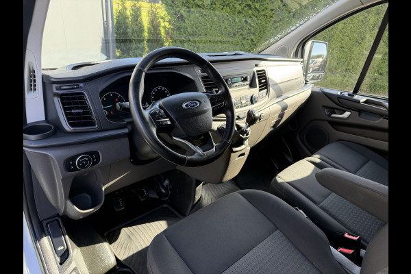 Ford Transit Custom 2.0 TDCI / L1H1 / 1e EIG. / 2.5 TONS TREKHAAK / IMPERIAAL / 3-ZITS / STOEL -EN VOORRUIT VERWARMING / CRUISE / AIRCO