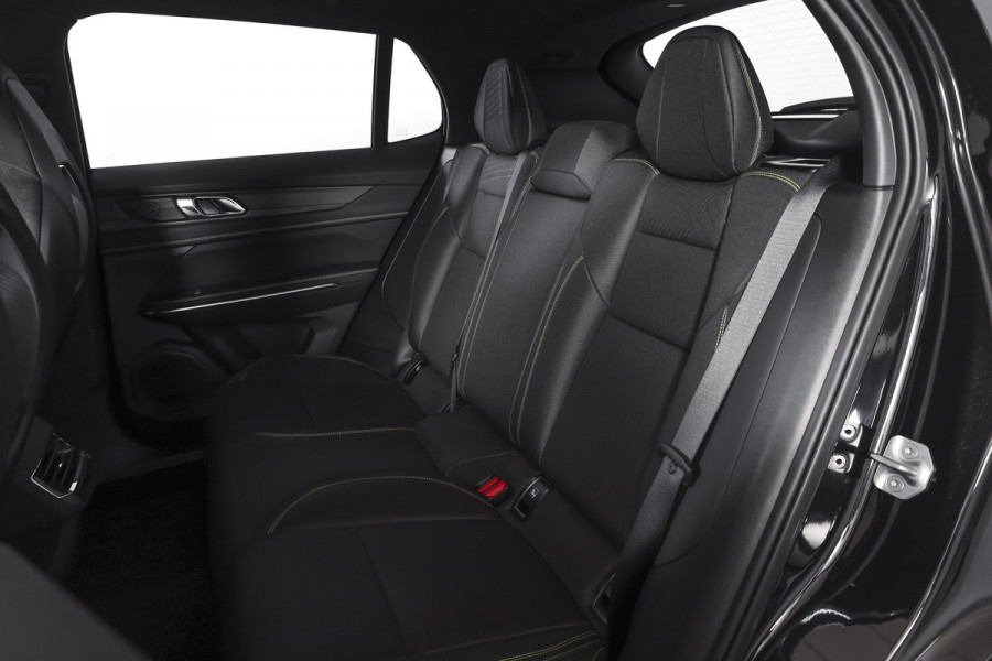 Lynk & Co 01 1.5 PHEV Core | Dig. Cockpit | Adapt. Cruise | Stoelverw. | PDC | Camera | NAV + App. Connect | ECC | DAB | LM 19" | 5763