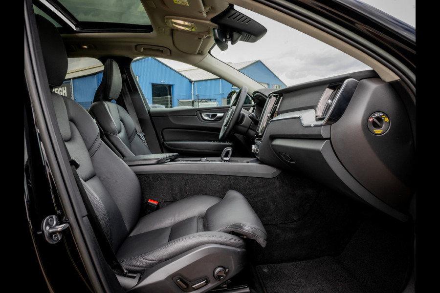 Volvo XC60 2.0 T6 Plug-in hybrid AWD Plus Bright | Panoramadak | Dealeronderhouden