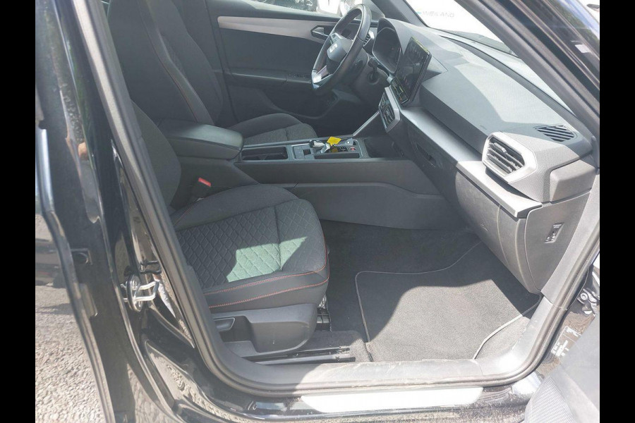Seat Leon Sportstourer 1.4 TSI eHybrid PHEV FR | 18 inch | Adaptive cruise control | Stoelverwarming | Achteruitrijcamera