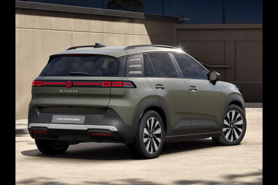 Volkswagen ID. Cross Style 52 kWh accu, 155 kW / 211 PK SUV Elektrische Achteruitrijcamera | Carplay | Stoelverwarming