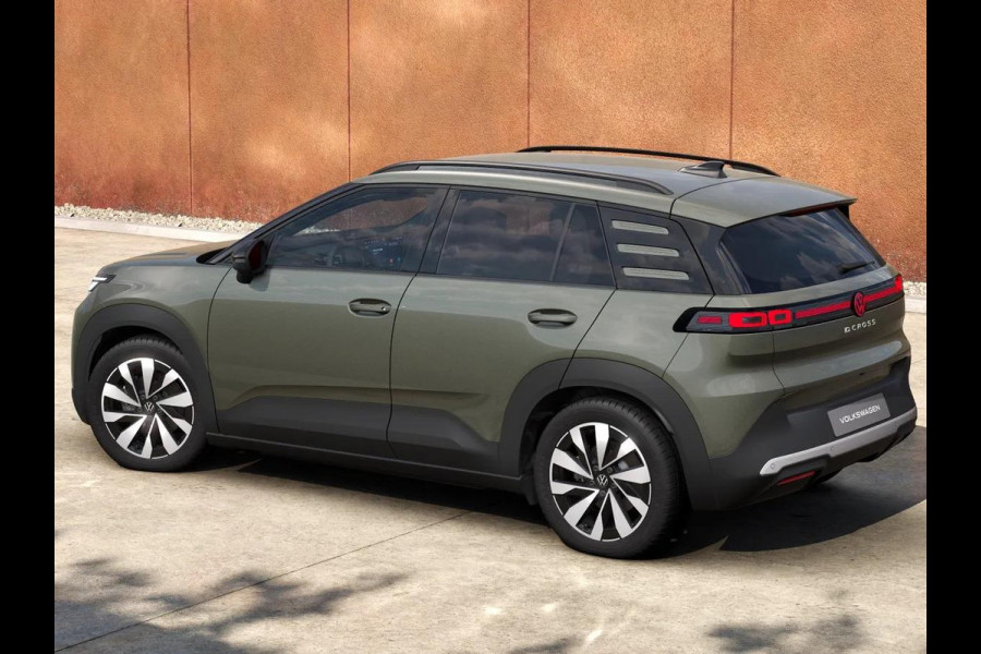Volkswagen ID. Cross Style 52 kWh accu, 155 kW / 211 PK SUV Elektrische Achteruitrijcamera | Carplay | Stoelverwarming