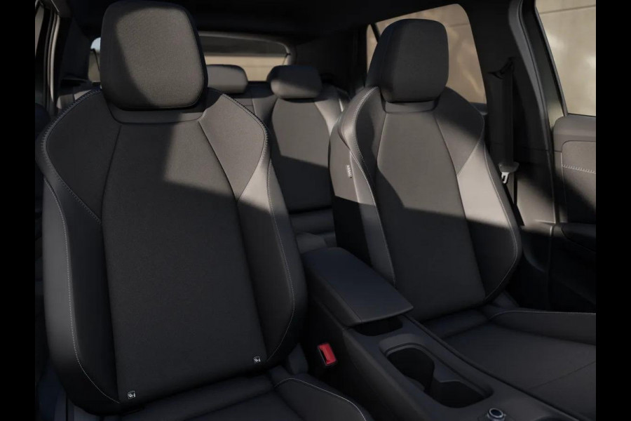 Volkswagen ID. Cross Style 52 kWh accu, 155 kW / 211 PK SUV Elektrische Achteruitrijcamera | Carplay | Stoelverwarming